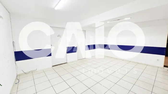Ponto comercial em Tirol