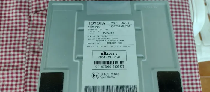 Som automotivo para veículo Etios