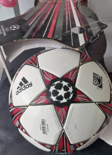 Bola adidas Finale Champions League 2013 2014 Frete Gratis
