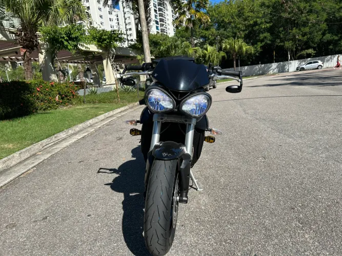 Triumph Street Triple 765
