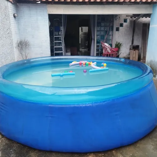 GRANDE PISCINA INFLÁVEL 