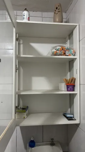 Armário expositor Parede