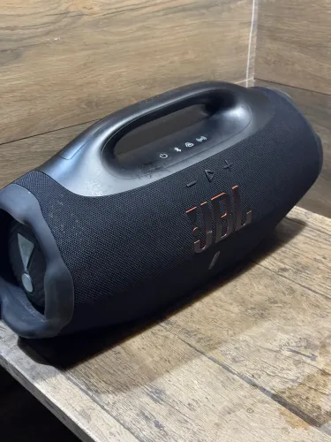 JBL Boombox 4 - Oportunidade - Avalio trocas e cartão até 18x