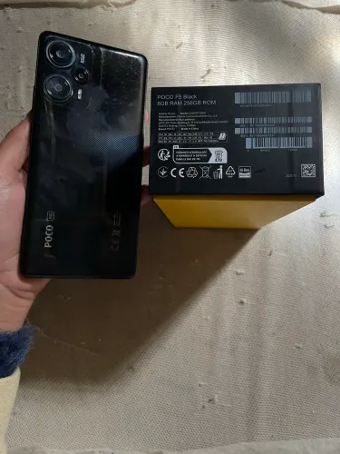 POCO F5 5G - 8GB RAM / 256GB
