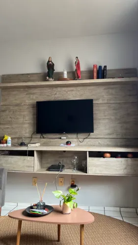 PAINEL DE TELEVISÃO 