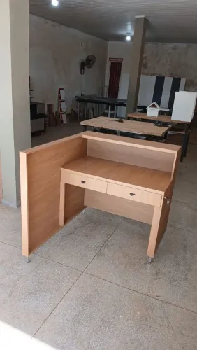 Vendo esse balcão caixa novinho 