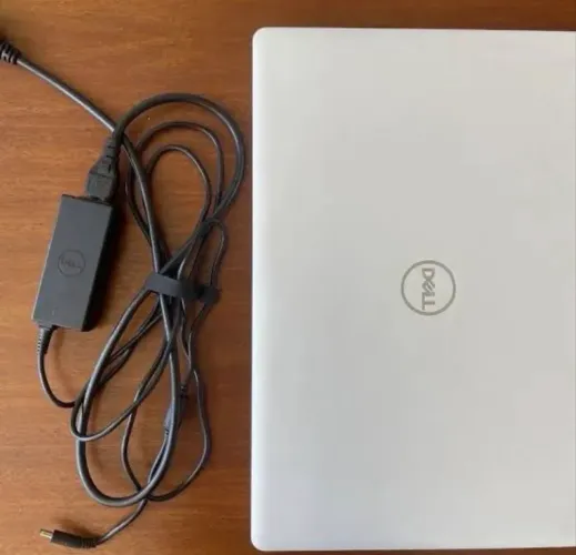 Notebook Dell Inspiron 3584 | Core i3 | 256GB SSD NVMe | 4GB RAM