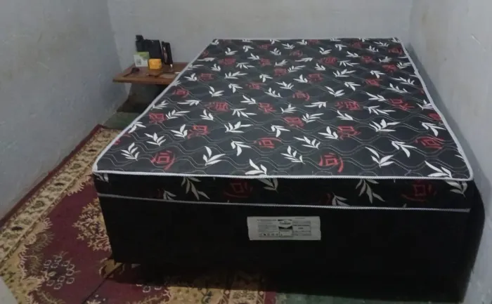 Vende-se cama box