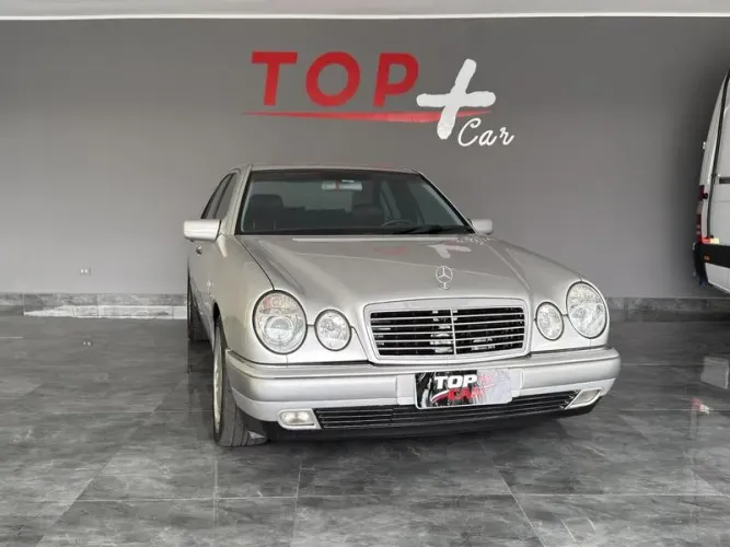Mercedes-Benz E-240 Elegance 1999