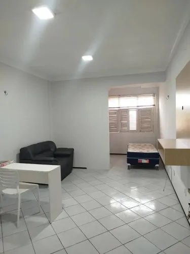 ALUGA-SE APARTAMENTO NA RUA BÁRBARA DE ALENCAR PRÓXIMO AO HAP VIDA DA AV. HERÁCLITO GRAÇA