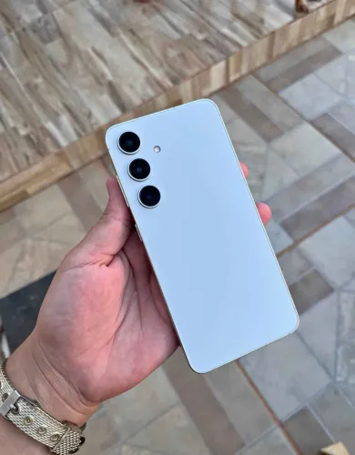 Samsung S24 Fe 