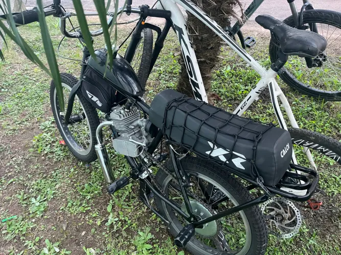 Motorizada aro 20 só pegar e andar