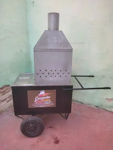 Carrinho de espetinho 