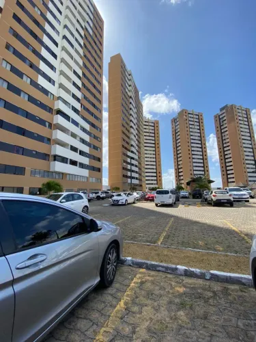 Apartamento para alugar com 2 quartos no Res. Estrela de Natal - Natal - RN