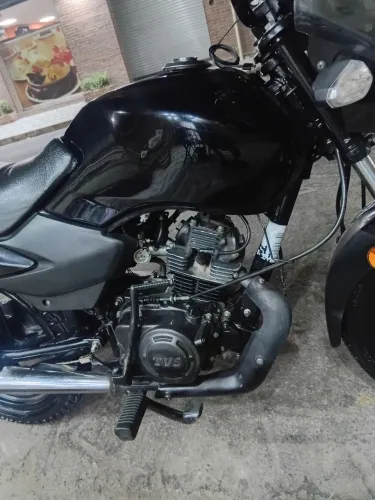 Moto super boa