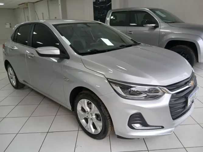 Chevrolet Onix Hatch Premier 1.0 12V TB Flex Aut. 4P 2021