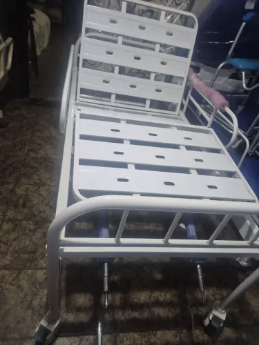 Cama hospitalar 2 manivelas