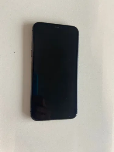 iPhone 11 - 64gb
