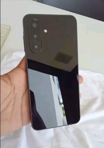 Celular sansung a26