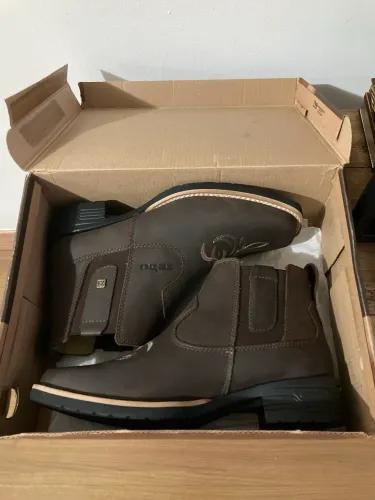 Bota zebu couro legítimo