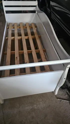 Cama solteirão com auxiliar e colchão 