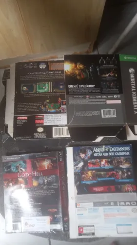 Caixas originais de games