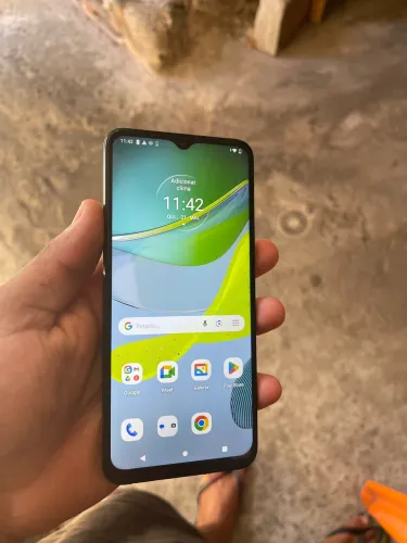 Moto é 13