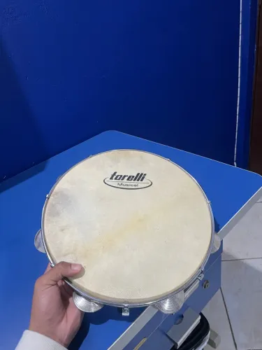 PANDEIRO EM OTIMO ESTADO