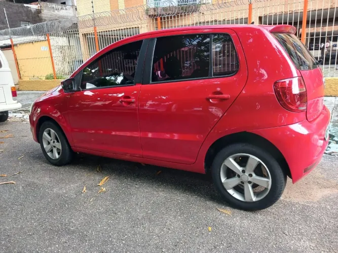 Volkswagen Fox 1.0 MI Total Flex 8V 5P 2014