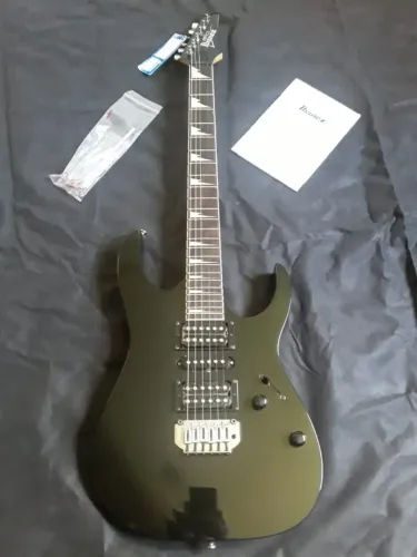Guitarra Ibanez Grg 170 Sem uso!! com a coleirinha e os plasticos de protecao de fábrica!