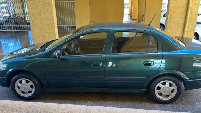 Chevrolet Astra Sedan 2.0/cd/ Expres.gls 2.0 8V 4P 2000