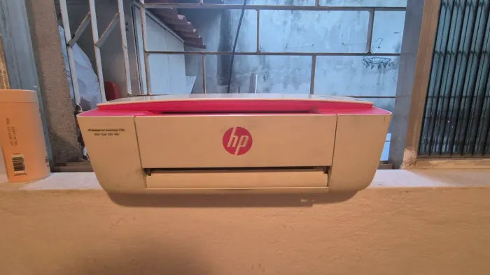 Impressora HP Deskjet Ink advantage 3786 com carro de cartucho queimado
