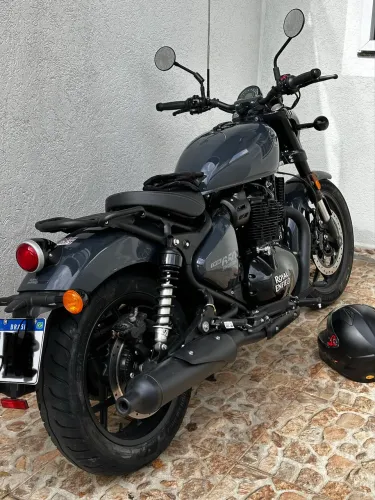 Royal Enfield shotgun 650 Metal Grey