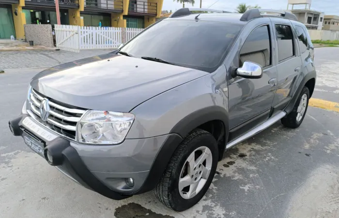 Renault Duster Dynamique 2.0 Hi-flex 16V Aut. 2013