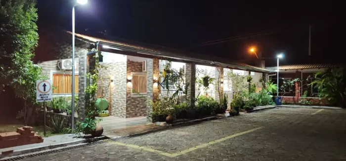 Casa 03 quartos - Mansões das Águas Quentes - Caldas Novas - GO