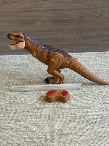 Tiranossauro rex controle remoto