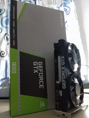GTX 1650 4GB GDDR6 PNY --> VENDO OU TROCO