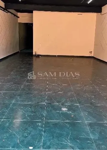 Imóvel Comercial 830 m² para Locação no Brás  Térreo + 2 Andares
