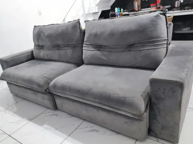 Sofá retrátil/reclinável 4 lugares IMPECÁVEL! Cor cinza