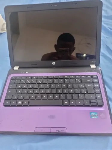 Notebook HP Core i3 8 GB de ram 232 GB