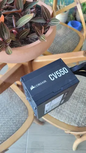 Fonte Corsair CV 550W