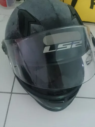 Capacete LS2 (troco em bicicleta)