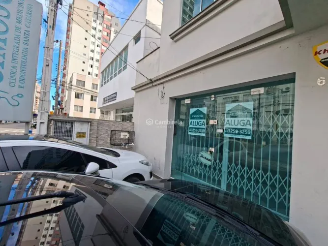 Loja Comercial para Alugar no Kobrasol em São José | 30m² e Excelente Localização