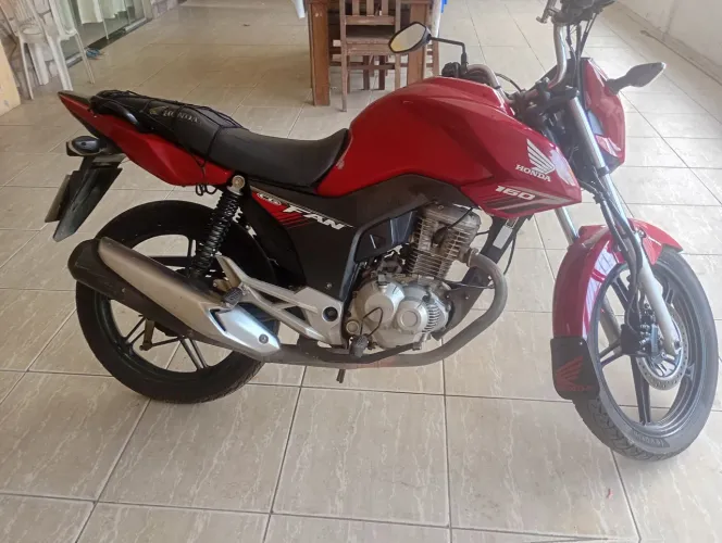 Vendo Moto Fan 2018