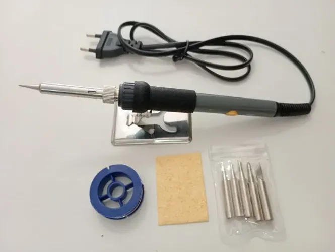 KIT Ferro de solda + 5 pontas etc Temperatura ajustável 60W 220V