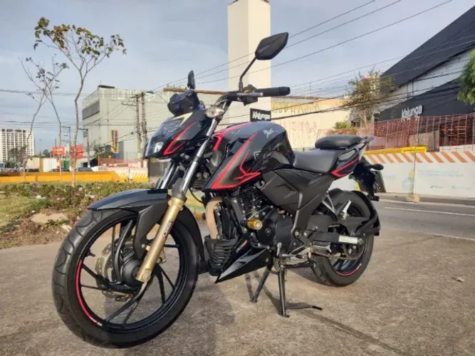 DAFRA APACHE RTR 200 