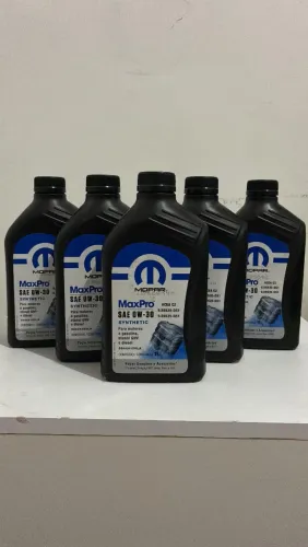 Lote de Lubrificantes e Fluidos Premium (Petronas, Mopar, Total) - Novos/Lacrados