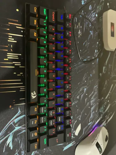 Vendo teclado mecânico redragon