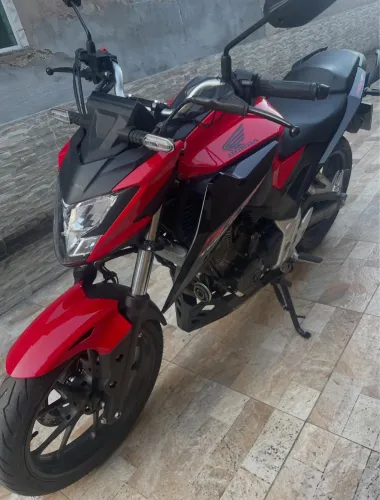 Cb Twister 300abs