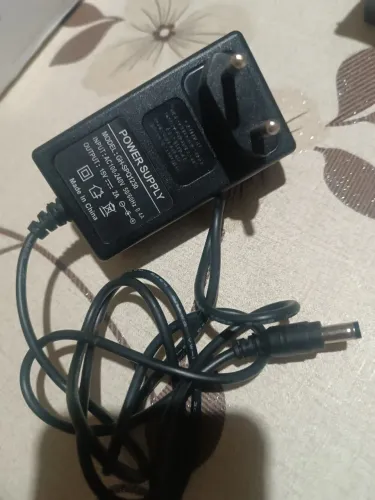 Fonte 15V 2A